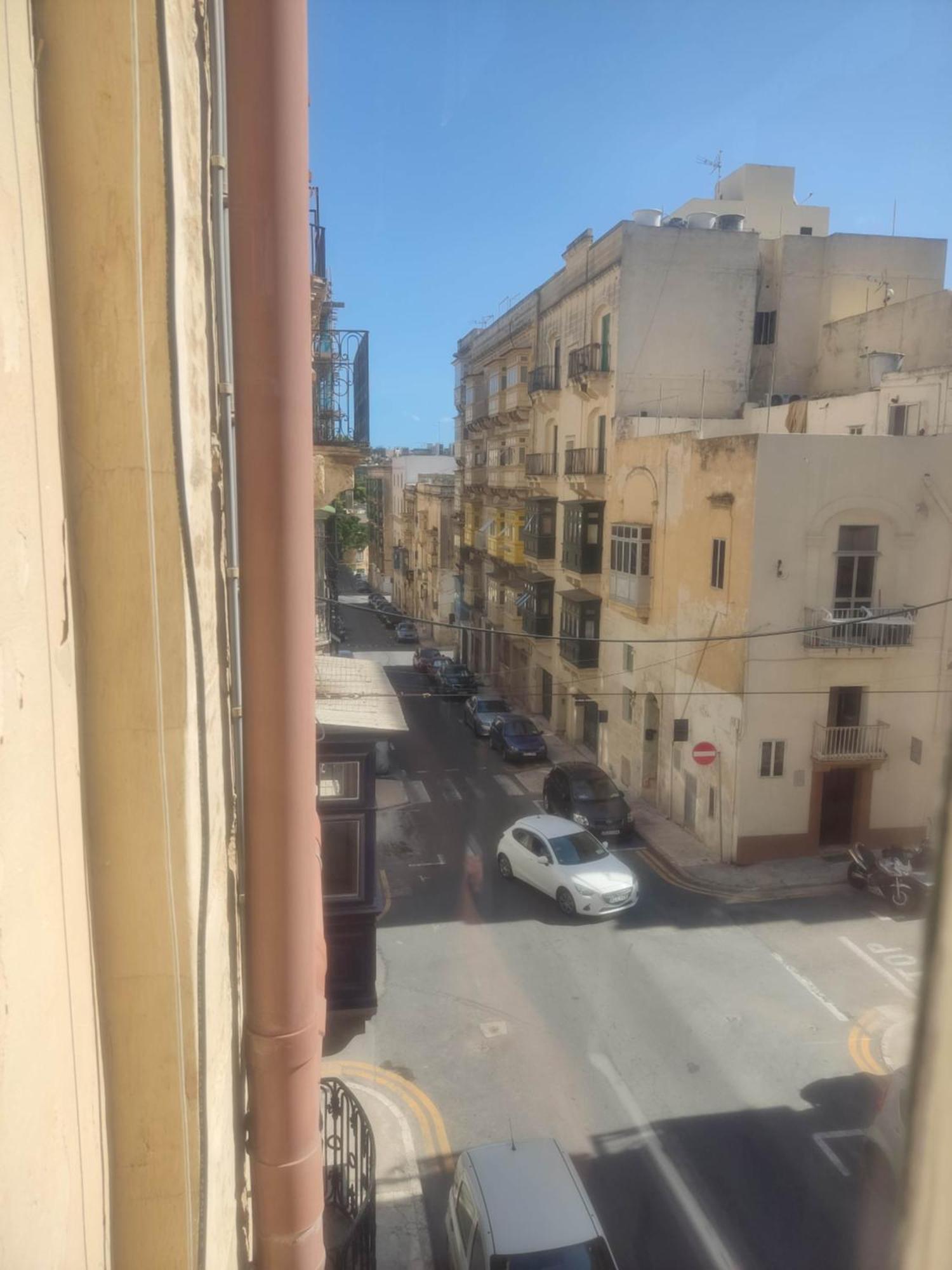 Ta' Nena Apartment In Floriana, 10 Minutes Away From Valletta מראה חיצוני תמונה