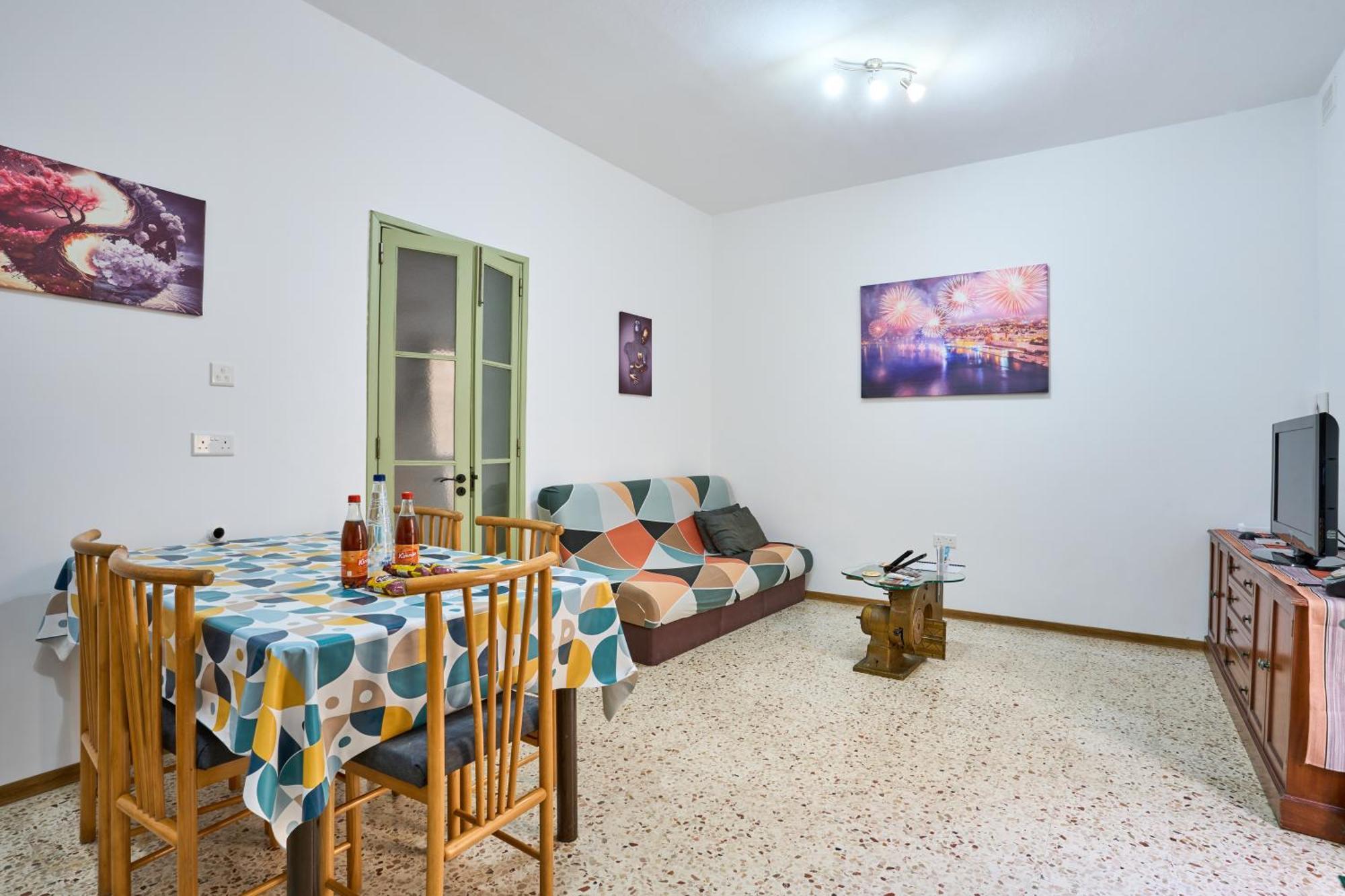 Ta' Nena Apartment In Floriana, 10 Minutes Away From Valletta מראה חיצוני תמונה